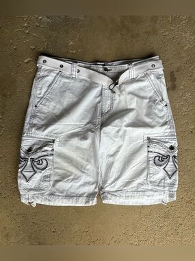 Y2K Affliction Designed For Buckle White Cargo Baggy Embroidered Cross Shorts 40